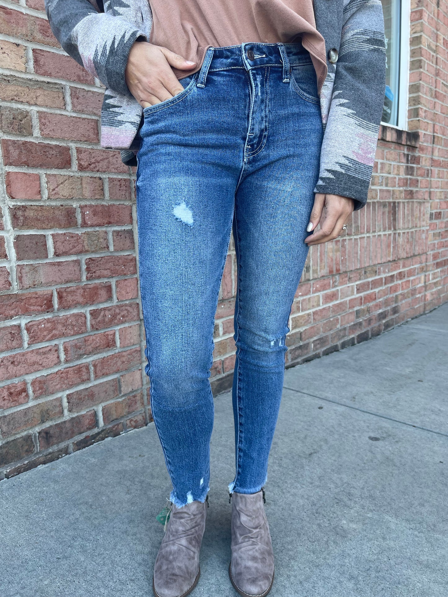 The Carin High Rise Distressed Skinny