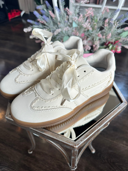 Gianna Sneakers