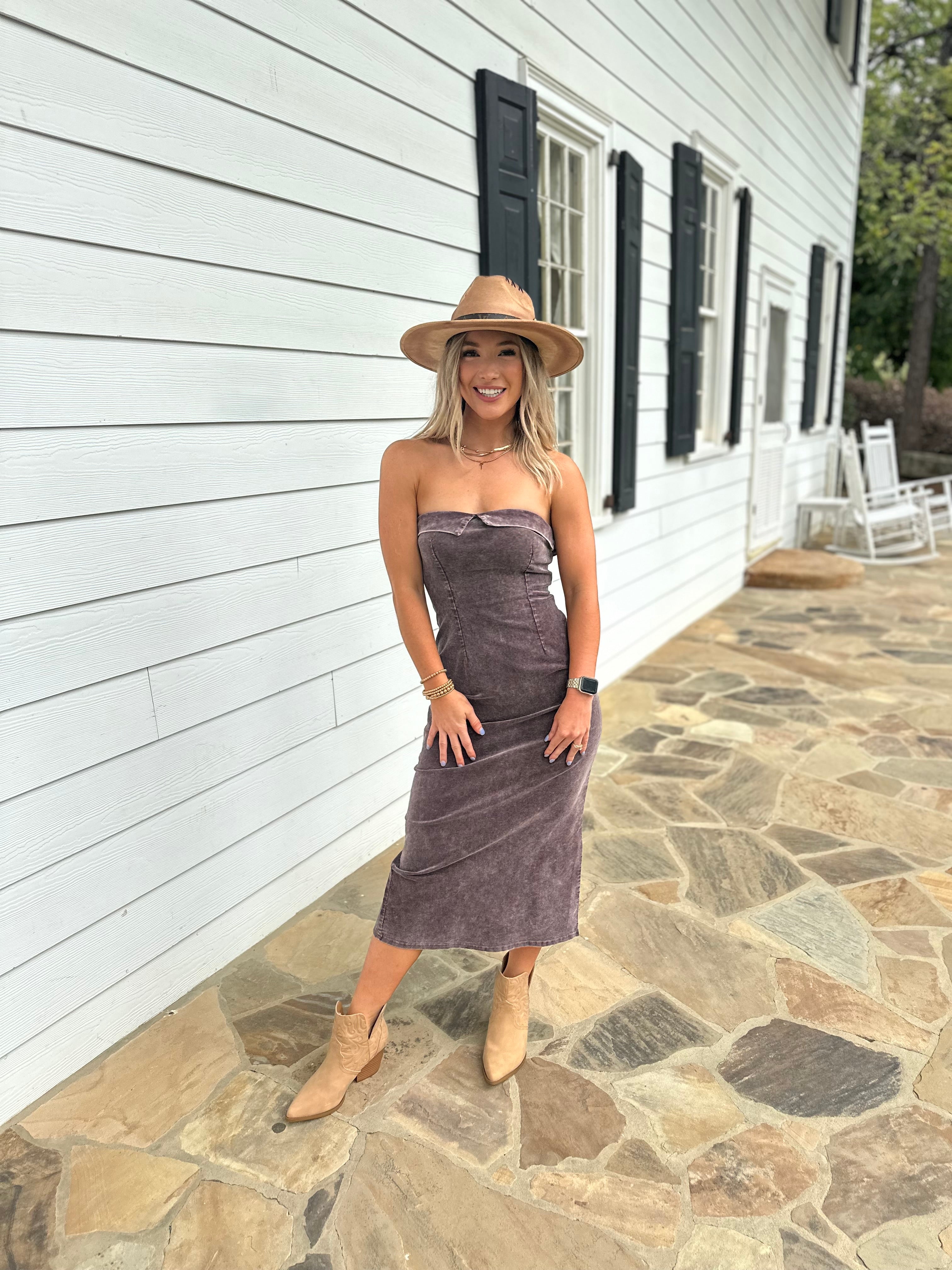 Chic Example Dress – Twisted Tulip Boutique
